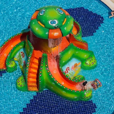 Hotel Dream World Aqua Side